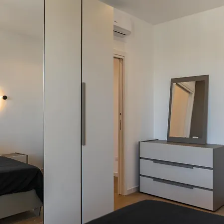 Maison Caterina - Elegant Near Appartement *